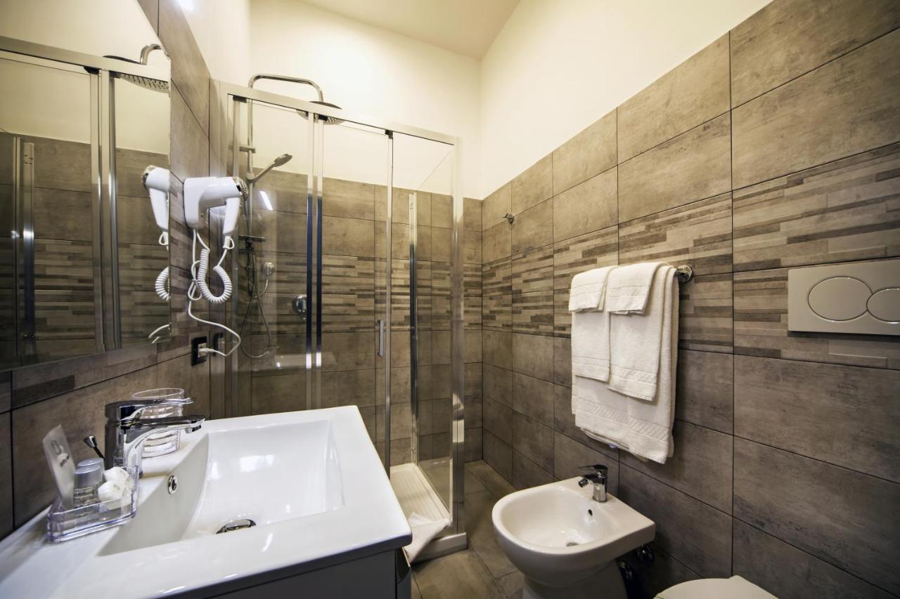 Residenza Tupini, S.Pietro Suites Rome Buitenkant foto