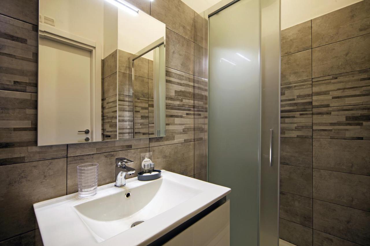 Residenza Tupini, S.Pietro Suites Rome Buitenkant foto