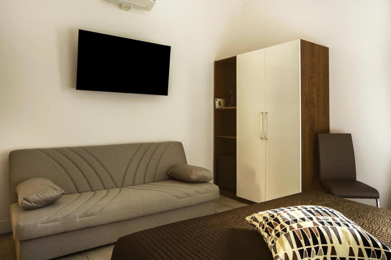 Residenza Tupini, S.Pietro Suites Rome Buitenkant foto