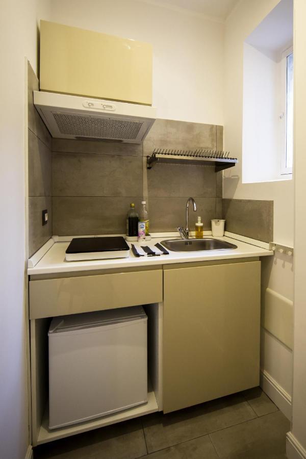 Residenza Tupini, S.Pietro Suites Rome Buitenkant foto